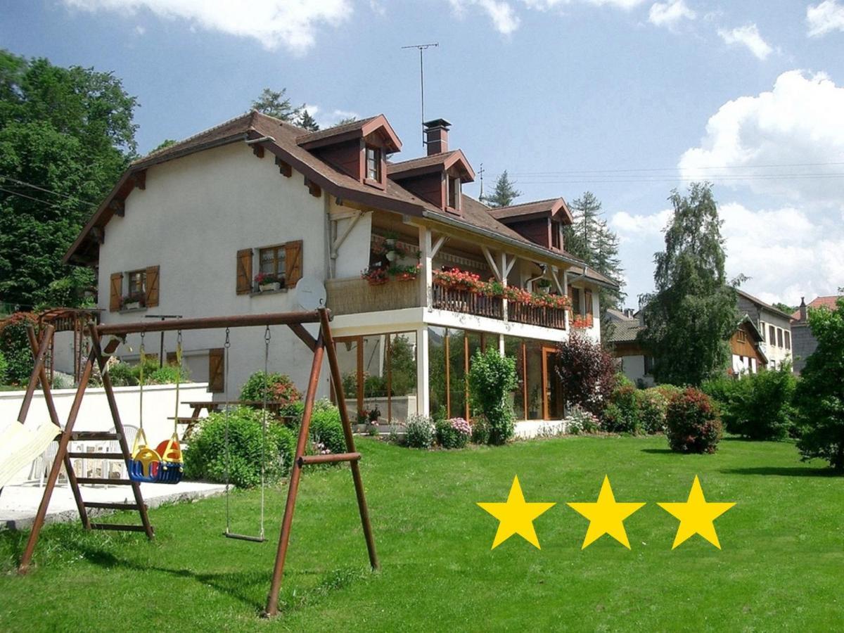 Gite 829 Montagnes Du Jura Avec Spa Et Sauna Classe 3 Etoiles Foncine-le-Haut Exteriör bild